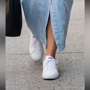 LIGHT WASH DENIM MAXI SKIRT | SLEEK NO-POCKET SILHOUETTE | BUTTON FRONT